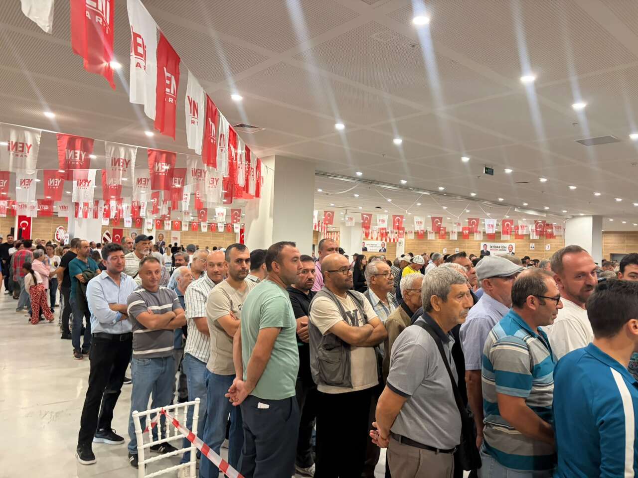 Menteşe’de Yeni Parti Ön Seçimi Başladı: İki Aday Başkanlık İçin Yarışıyor 3